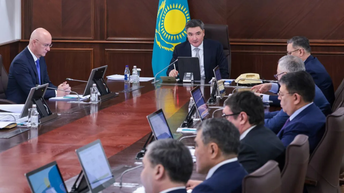 Олжас Бектенов биыл теміржол вокзалдарын жөндеу жұмыстарын аяқтауды тапсырды