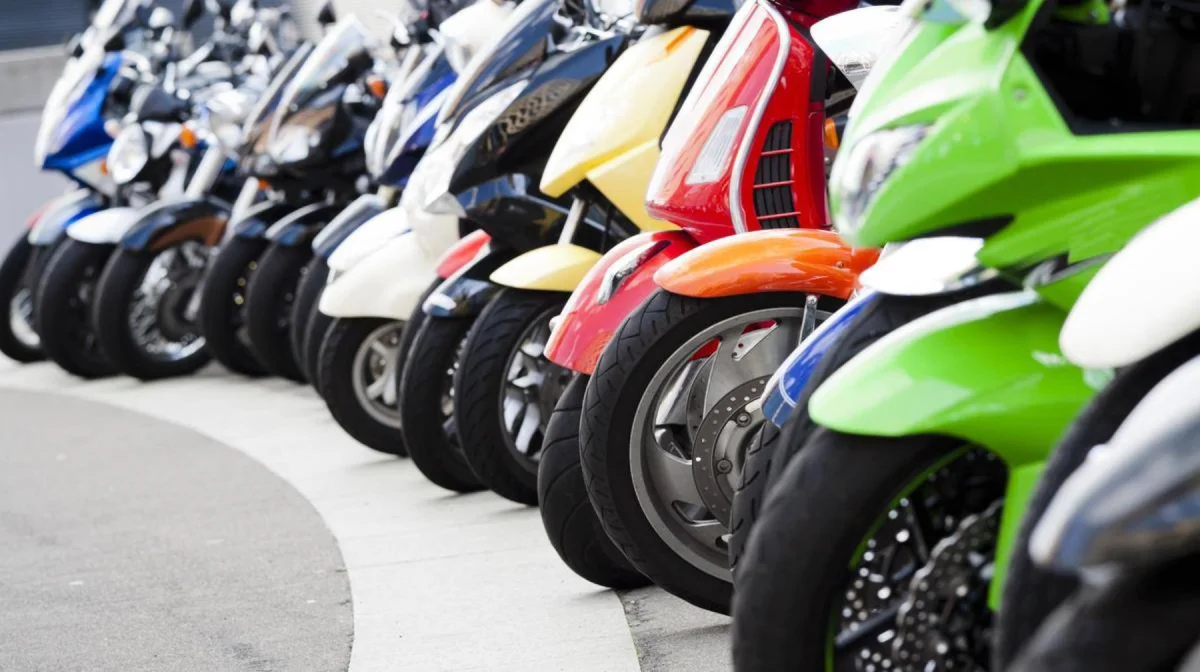 Полиция мопед жүргізушілеріне ескерту жасады