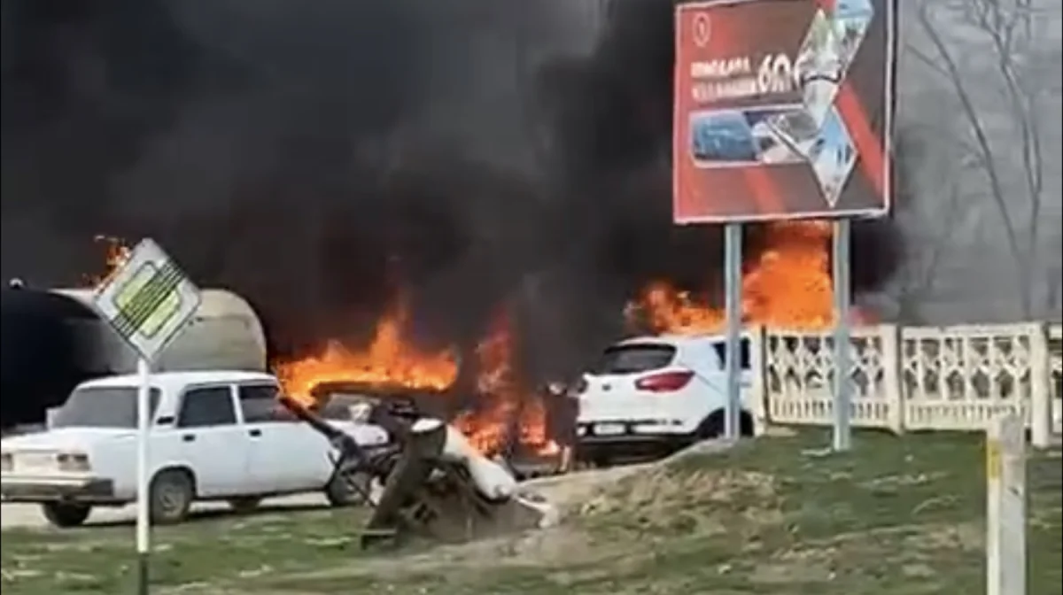 Мощный взрыв на АЗС в Туркестанской области: три человека погибли