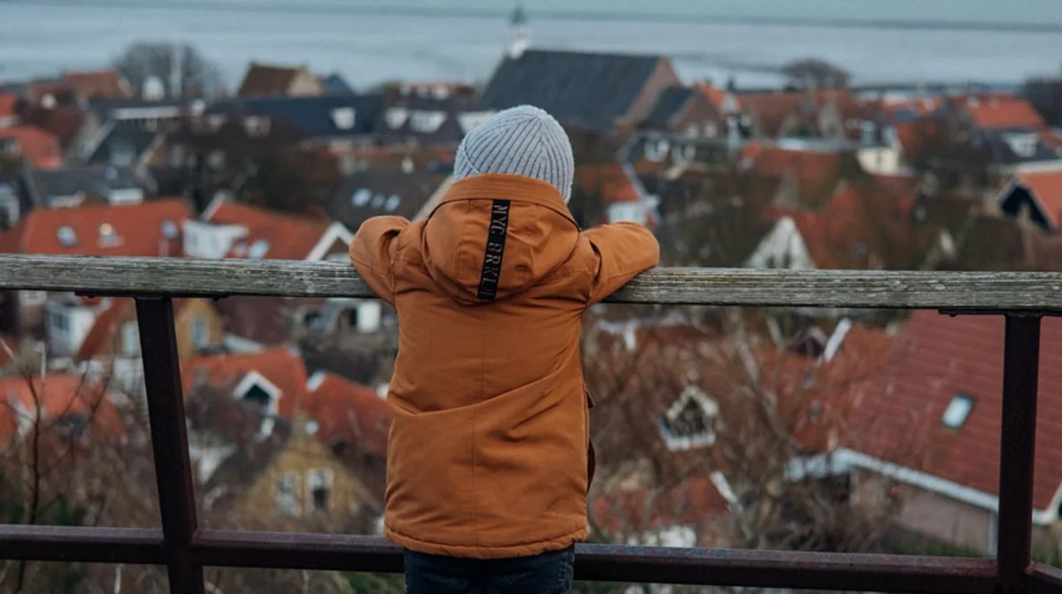 Психически нездоровый мужчина напал на ребенка в Павлодаре