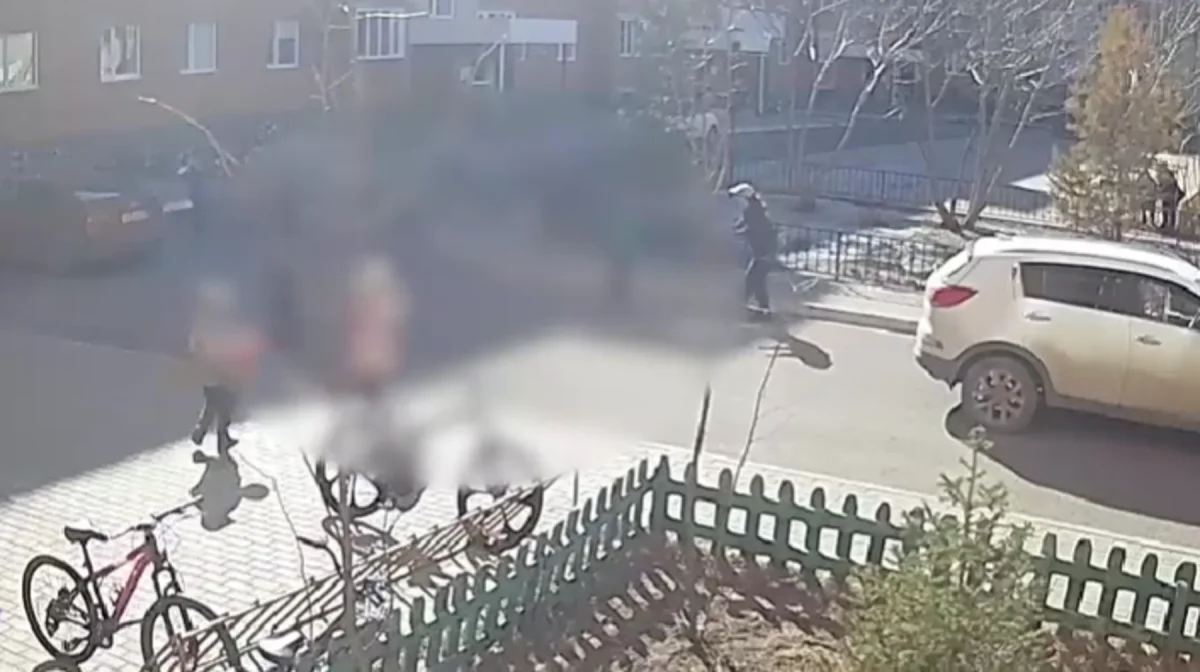 Қосшыда 2 жасар бүлдіршінді көлік басып кетті (ВИДЕО)