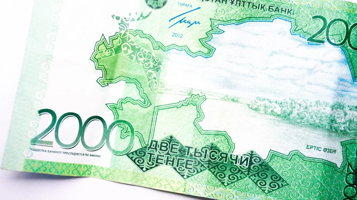 Госслужащий в Уральске присваивал зарплаты «мертвых душ»