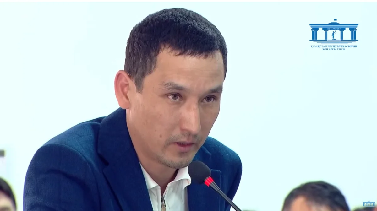 «Ауруханаға жетпей жан тапсырды»: Шерзаттың әкесі баланың қалай қайтыс болғанын айтты