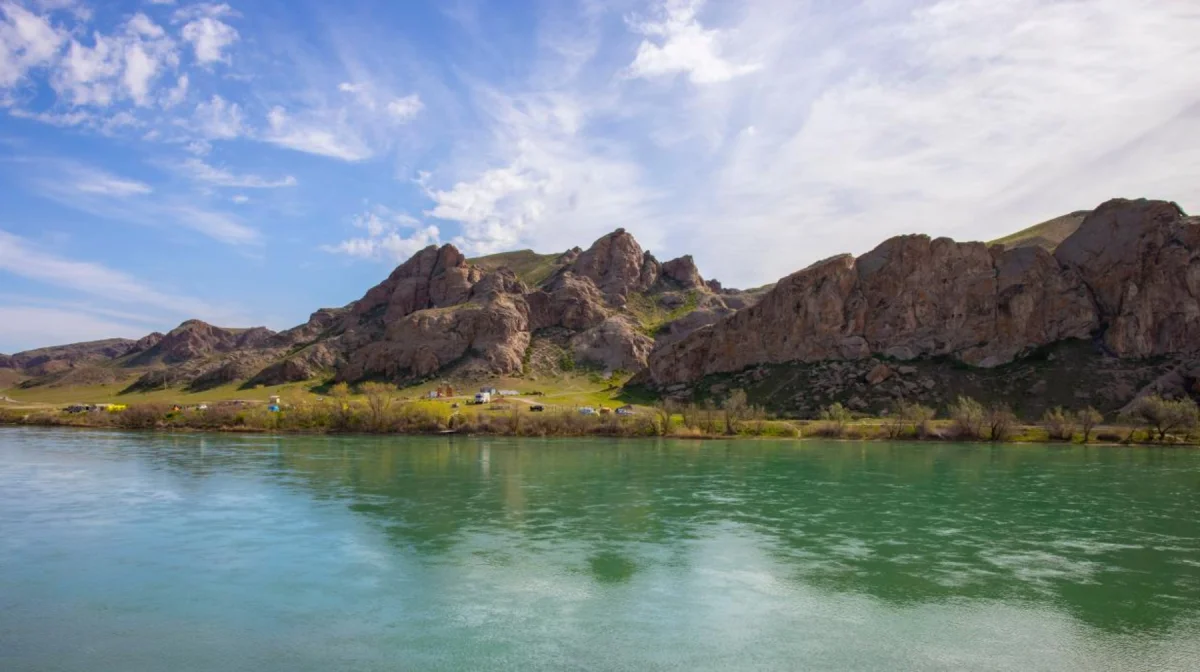 Тарих пен табиғатты тоғыстырған бастама: Іле жағасында ауқымды экологиялық акция өтті