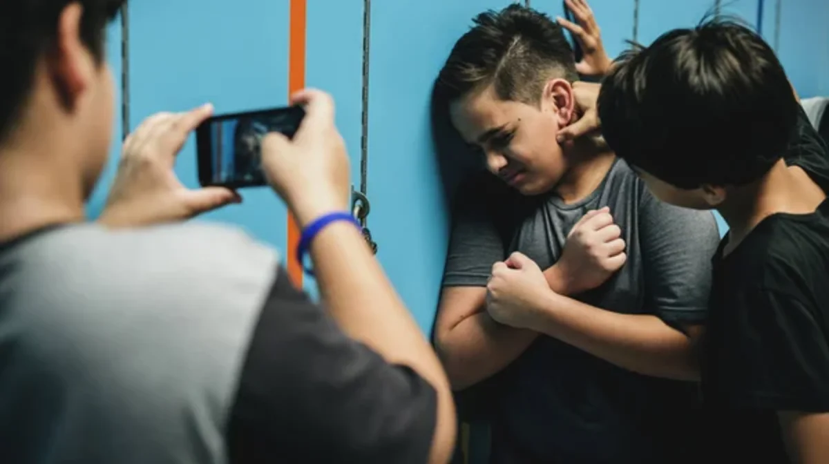 «Қалжыңдасудың да шегі бар»: Министрлік оқушыларға ескерту жасады