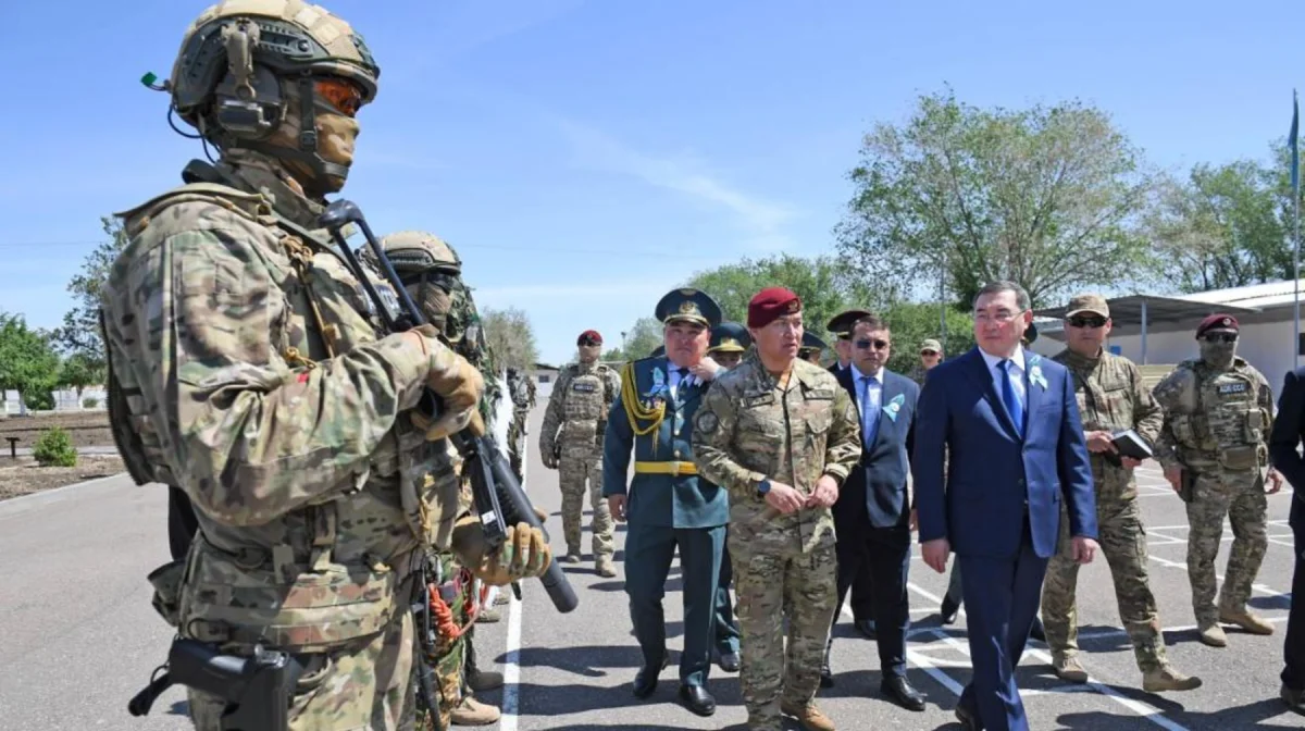 Қонаев қаласы Отан қорғаушылар күнін кең көлемде атап өтті