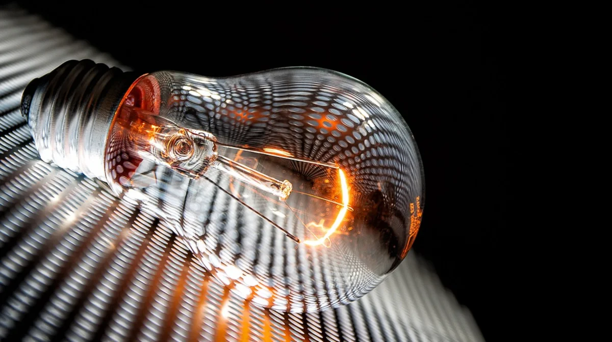 Рост цен на электроэнергию: новые тарифы установили в двух областях Казахстана