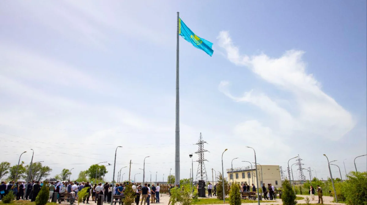 Алматы облысының аудандары мен қалаларында Мемлекеттік Ту бір мезетте көкке көтерілді