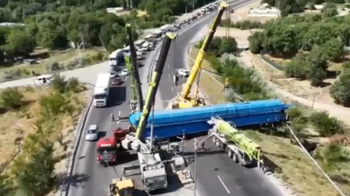 Тараз-Шымкент жолындағы апат: Қозғалыс 4 күннен кейін ғана қалыпқа келтірілді