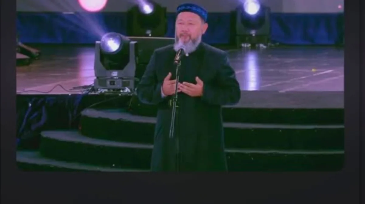 «Балалар өртенгенде жүрегі сыздамаған имам тойда жүр»: Майғазиевтің тойына барған Бас мүфти сынға қалды
