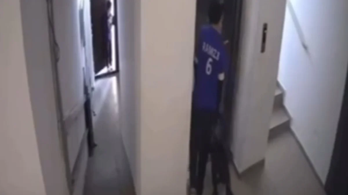 Атырауда 11 жастағы бала лифт шахтасына құлап кетті