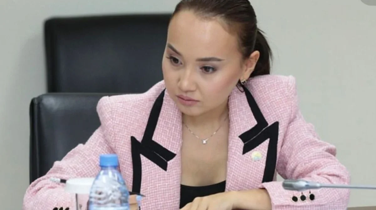 instagram/Perizat Kairat