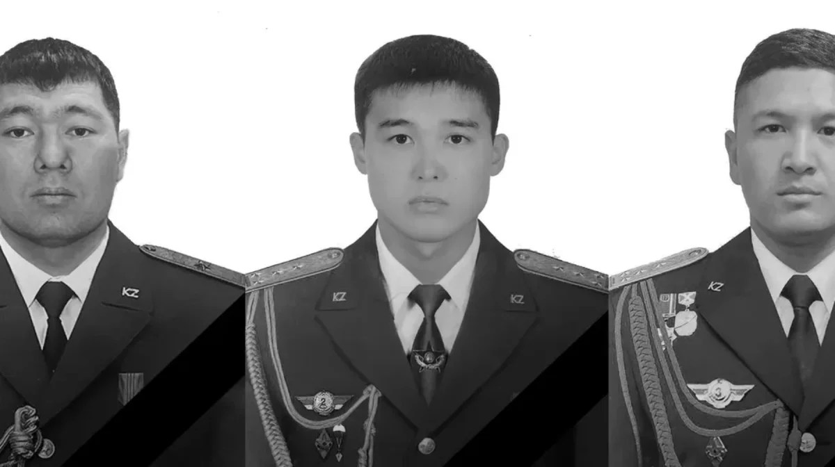 Жоғалған тікұшақта болған үшінші ұшқыштың мәйіті табылды