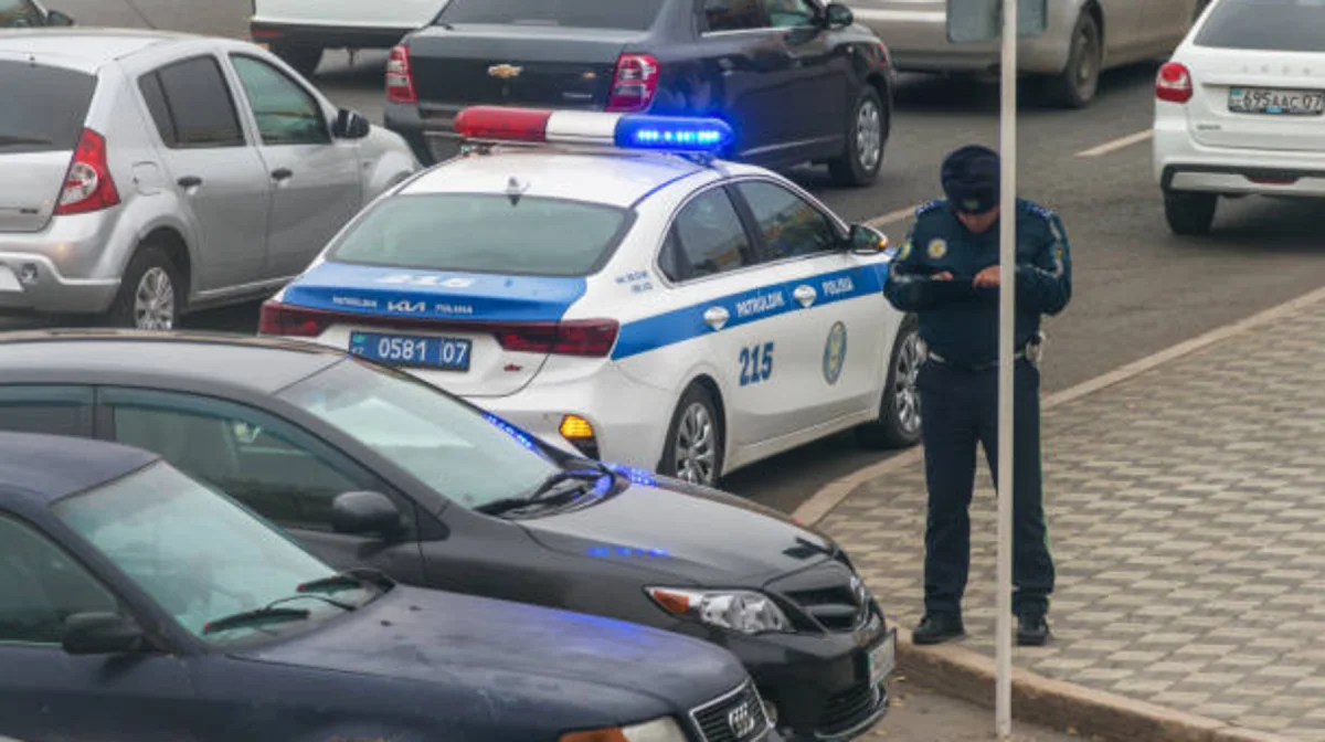 Шымкентте полиция қызметкері адам қағып өлтірді