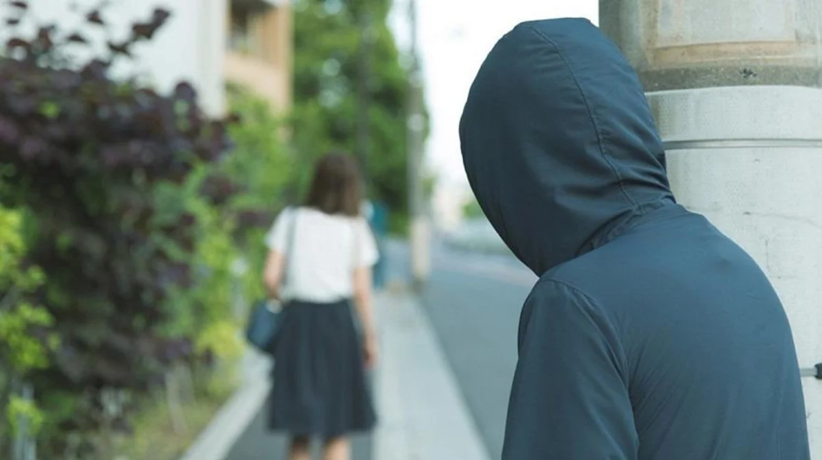 Енді ұнатып қалған адамына қайта-қайта қоңырау шалып, мазасын алғандар сотталады