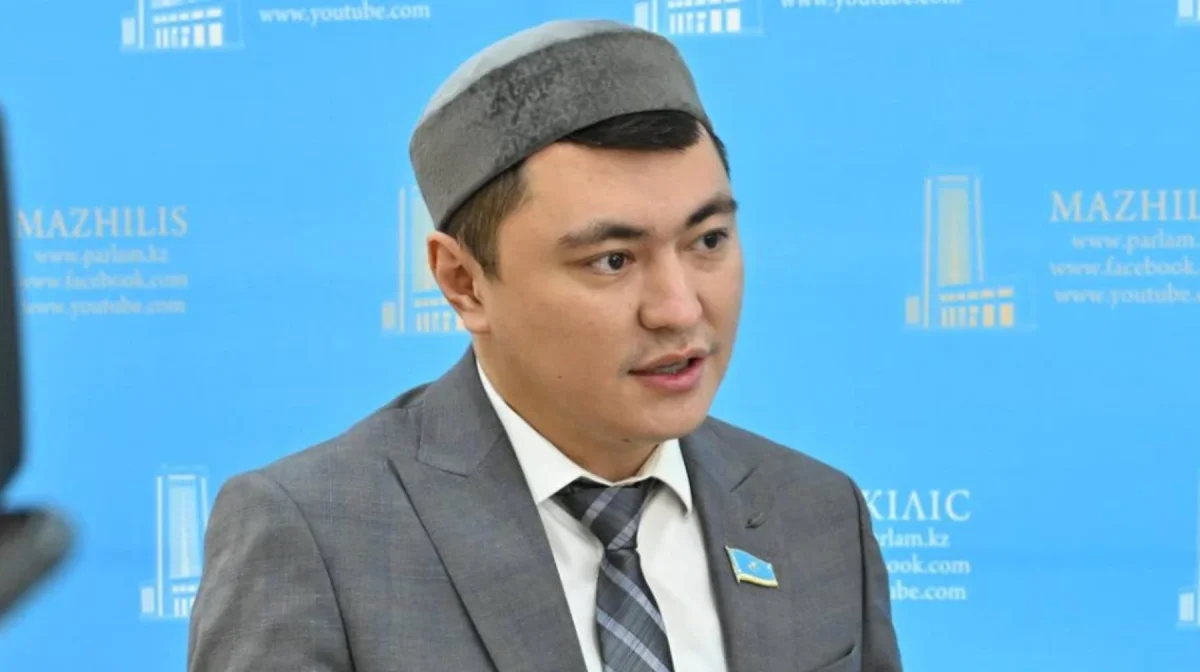 «Тексеріс жүріп жатыр»: Дәулет Мұқаев өзіне қатысты ақпаратқа жауап берді