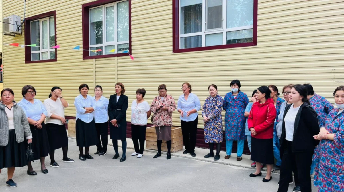 Атырауда балабақша қызметкерлері үш ай еңбекақы алмаған