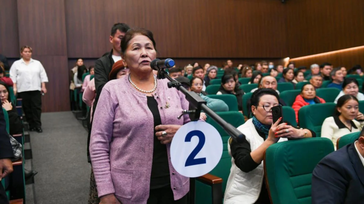 Жол, қоғамдық көлік және мектеп мәселесі: Алматы облысында тұрғындар әкімге түйткілді мәселелерін жеткізді