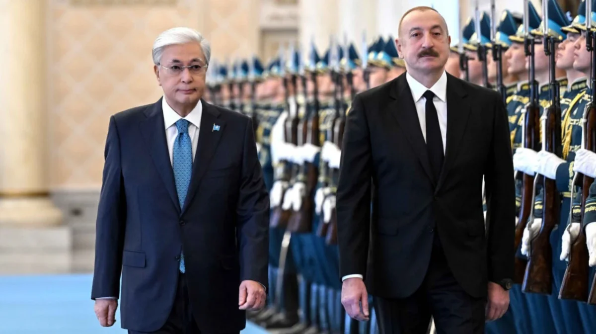Тоқаев Ақордада Әзербайжан Президентін қарсы алды