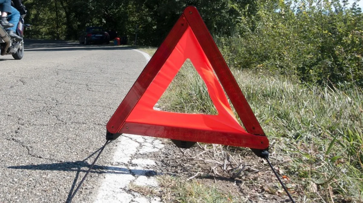 Шесть человек погибли, пятеро пострадали в ДТП на трассе Алматы – Бишкек