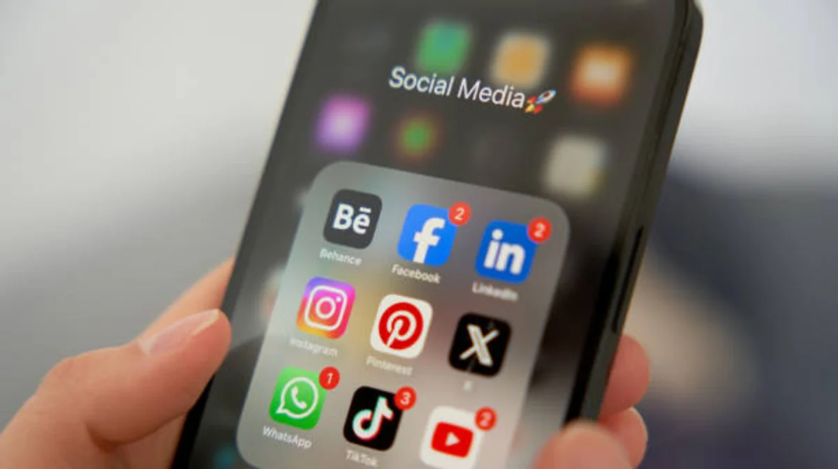 Қазақстанда 16 жасқа толмаған балалардың әлеуметтік желіге тіркелуіне тыйым салынуы мүмкін