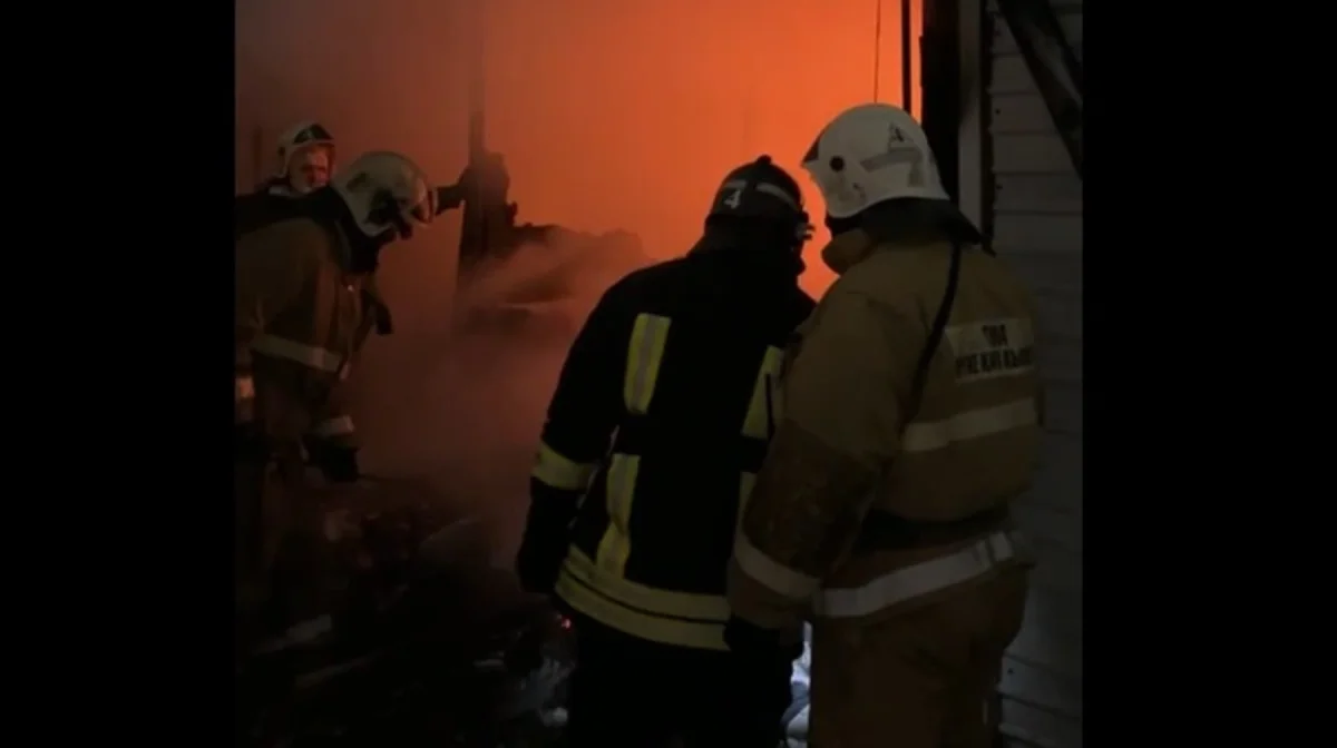 Батыс Қазақстанда тұрғын үйде екі адам өртеніп кетті