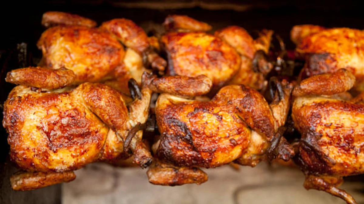 «Қыздар тез жетіліп, ұлдар өзгеше дамиды»: маман импортталған тауық етінің зияны туралы ескертті