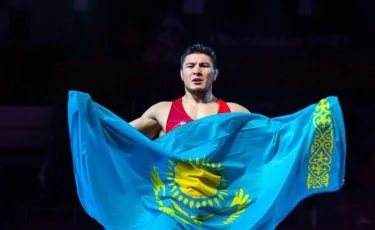 Бүгін еркін күрес шеберлері Азамат Дәулетбеков пен Мейрамбек Қартбай жарысқа шығады