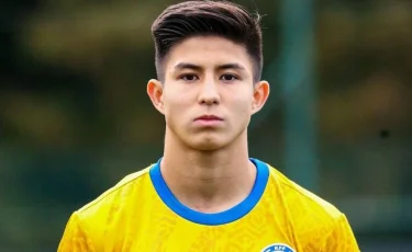 Казахстанец Дастан Сатпаев перейдет в «Челси» за рекордные 4 млн евро