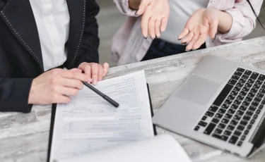 Заемщики Отбасы банка теряют деньги из-за налоговых ограничений