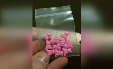 Наркотик в виде леденцов "клубничный квик" для школьников: правда или ложь?