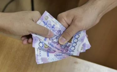 Казахстан остаётся в числе высоко коррумпированных стран