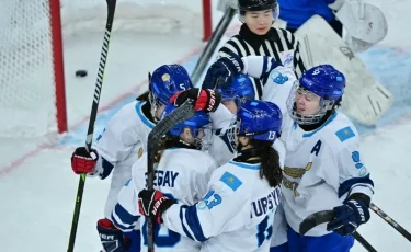 Казахстанские хоккеистки стали медалистками Азиады