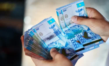 Казахстанским блогерам дали месяц на выплату 53 миллиардов тенге