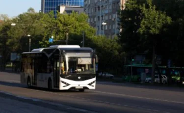 Водители автобусов грозят массовым увольнением в Алматы