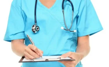 Медсестры в Казахстане смогут принимать пациентов и выписывать рецепты