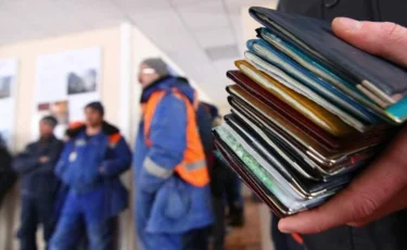 Сколько иностранцев работают на предприятиях Казахстана