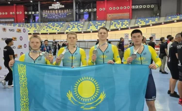 Гонщики Астаны завоевали серебро на чемпионате Азии по велотреку