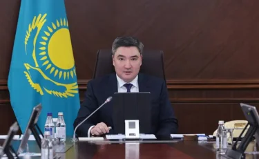 Олжас Бектенов поручил Минюсту сократить лишние структуры через цифровизацию
