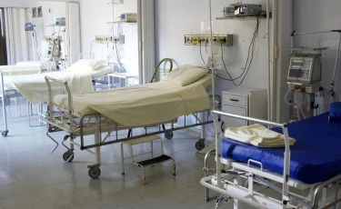 В Абайской области расследуют смерть роженицы и младенца в больнице