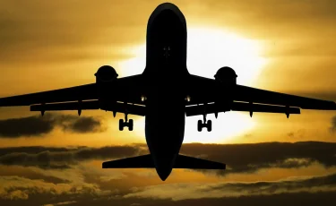 Авиакомпания Fly Arystan незаконно завышала цены на билеты