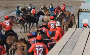 Наурызға орай ұйымдастырылған көкпарда бір ойыншы қаза тапты (ВИДЕО)