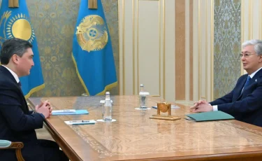 Бектенов проинформировал Токаева о ситуации с паводками