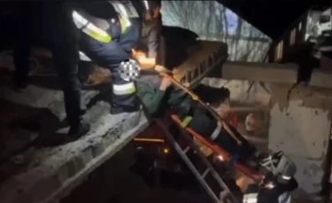Бетонная плита упала на подростка в области Жетысу