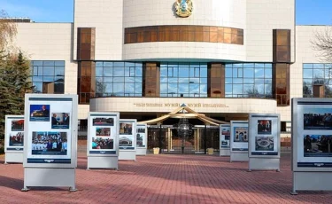 Назарбаев суреттері алынып тасталды: Астана әкімдігі орнына не қоймақ?