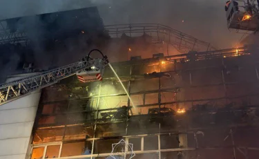 Алматыда 6 қабатты ғимарат өртенді