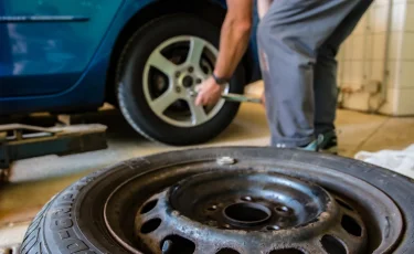 В «КазАвтоЖоле» рассказали, когда менять зимнюю резину