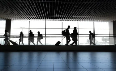 Алматинцев просят заранее приезжать в аэропорт