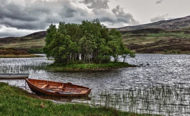 Земельный участок с озером незаконно сдали в аренду на севере Казахстана