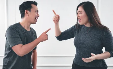 Развестись станет дороже Казахстанцам: депутаты предложили увеличить пошлину